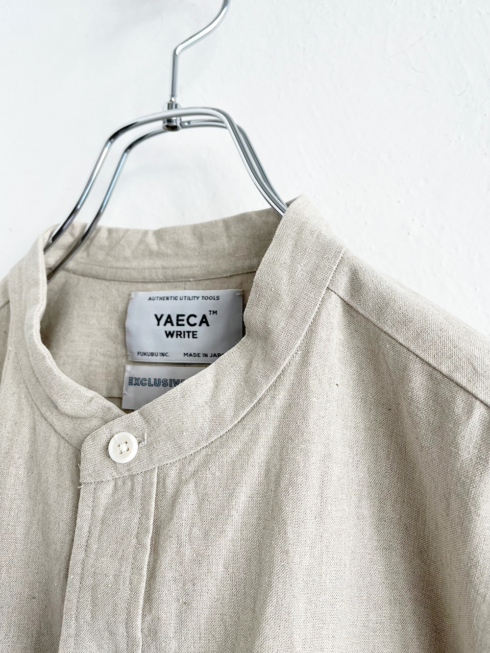 YAECA _ ボタンシャツ スタンドカラー ロング 42103 / Natural | R1